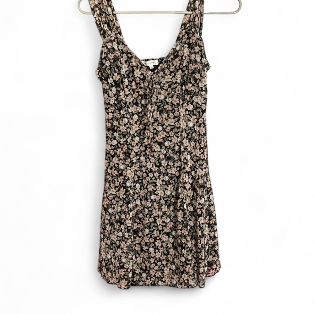 Floral Sleeveless Dress